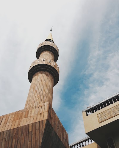 Photos of Hadheebee Miskiyy