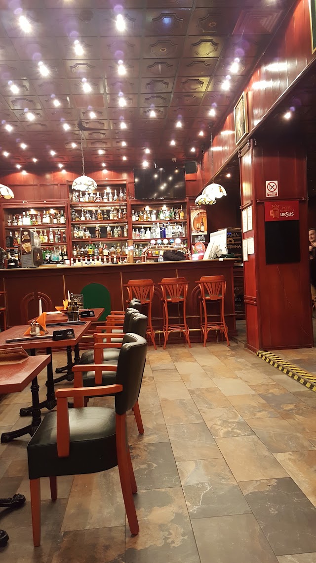 Bram Stoker's Pub & Restaurant