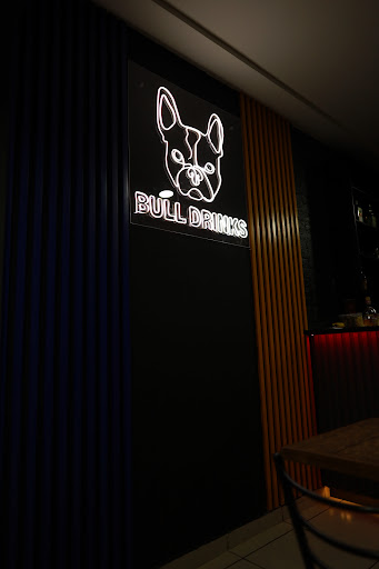 Bull Drinks - Visual