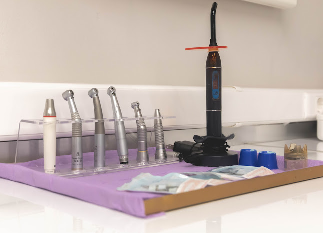 Λευκή Τζουραμάνη-Οδοντίατρος- Dr Lefki Tzouramani Dental Clinic - Οδοντίατρος