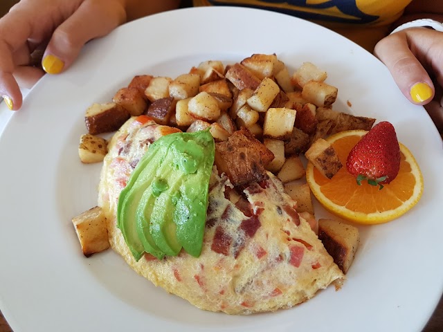 Cafe Jolie