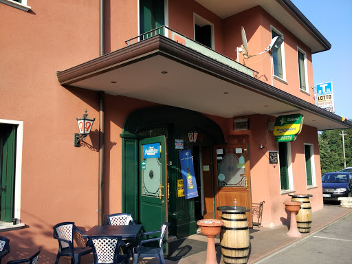 RED MOUNTAIN PUB - Visual