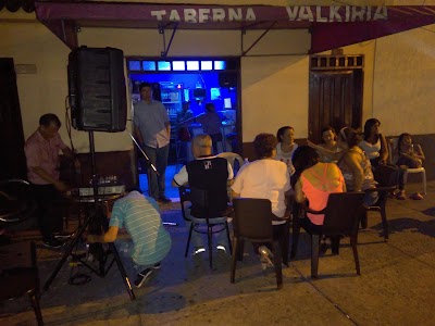 bar