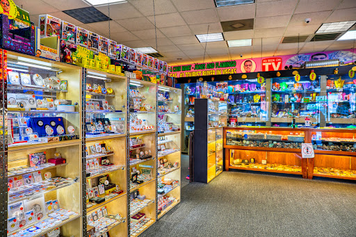 Neil Buys - One Location - Jones & Flamingo - Nevada Coin Mart - Thumbnail