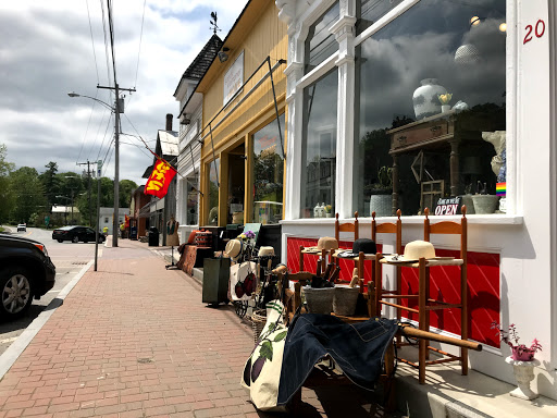 R&R West Stockbridge - United States