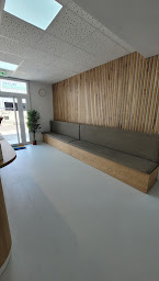 Photo n°5 de Dr Lauren AMAR / chirurgien dentiste pratique de l’ORTHODONTIE à Maurepas (Dentiste)