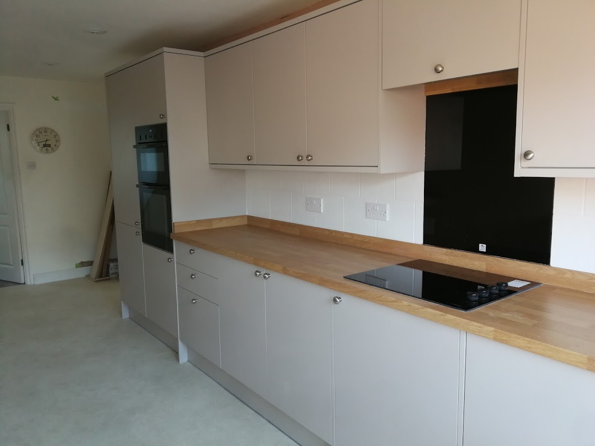 T & P Property Services