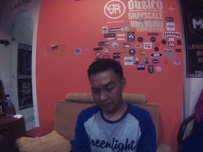 Photos of Outlet Q Distro 2