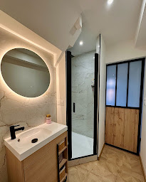 Photo n°31 de KOVAN à Arras (Carreleur)