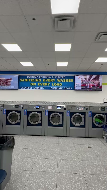 Laundry Time Rising Sun Philadelphia - Laundromat, Wash and Fold Laundry Service storefront and entrance in Philadelphia