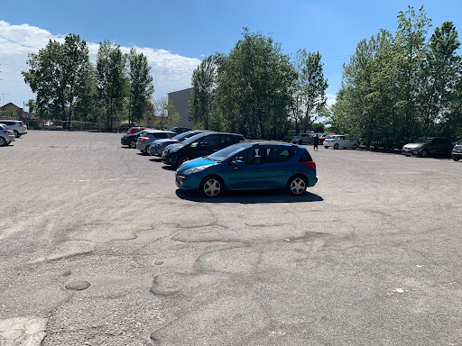 Via Piave, 28 Parking