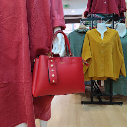 Photo n°35 de Prêt-à-porter Xian Fang à Gien (Magasin de vêtements pour femmes)