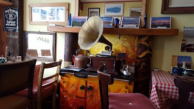 Photos of Peters place cafe