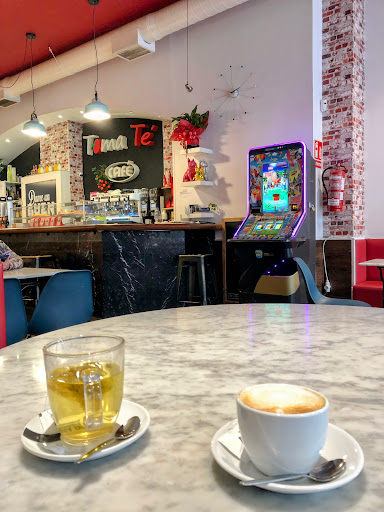 TomaTé Cafe - Visual