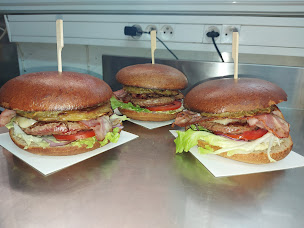 Photo n°29 de Snack Le Miam d'Ici à Savignac-les-Ormeaux (Restauration rapide)