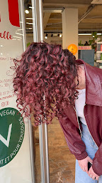 Photo n°43 de MINELLE Salon de Coiffure AVEDA à Strasbourg (Barbier)