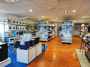 Photo n°12 de Narbonne Accessoires Béziers à Villeneuve-lès-Béziers (Magasin d'articles pour véhicules de loisirs)