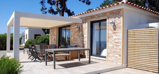 Photo de La Villa des Ours - Locations de vacances à Ghisonaccia (20240)