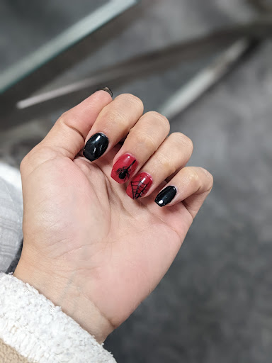 Exquisite Nails - Thumbnail