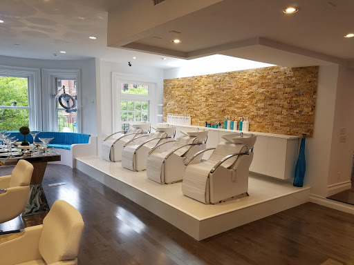 Aluna Salon Spa - Thumbnail