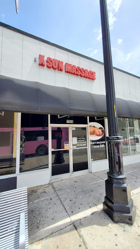 X Sun Massage Logo