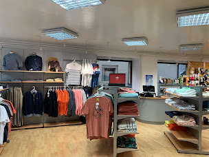 Photo n°1 de Tuff's Aventure à Florac Trois Rivières (Magasin de vêtements pour femmes)