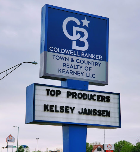 Kelsey Janssen - Realtor Coldwell Banker Town & Country Realty of Kearney - United States