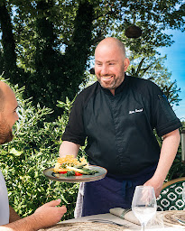 Photo n°35 de Domaine Perréal, Chambres, Gîtes, Caveau dégustation, Restaurant à Gargas (Cave à vins)