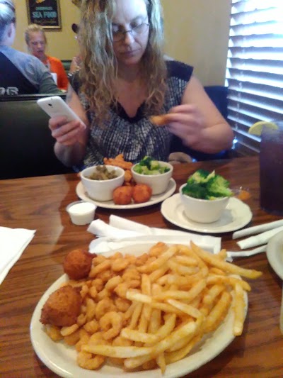 Photos of Ship 2 Shore Seafood & Steaks