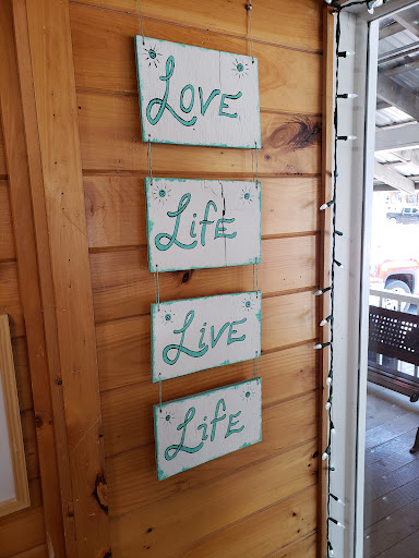 Love Life Live Life Gallery - United States