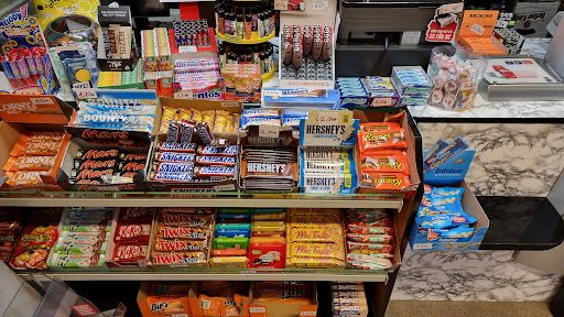 Kiez Kiosk Hohenschönhausen // Lotto / Hermes / Western Union - Thumbnail