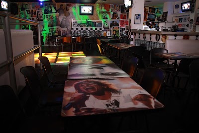 Photos of ORO PURO VIDEO BAR