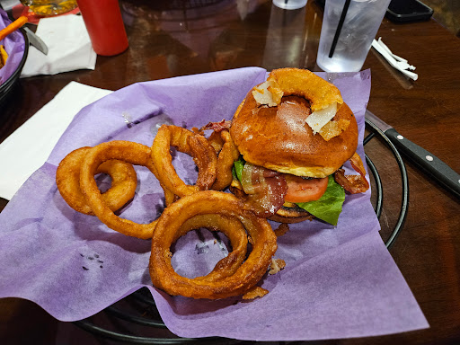 Yoya's Bar & Grill - Thumbnail