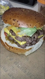 Photo n°5 de Colonel Food à La Cluse-et-Mijoux (Restauration rapide)