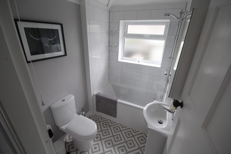 Square Space Property Tooting Estate Agent photo 3