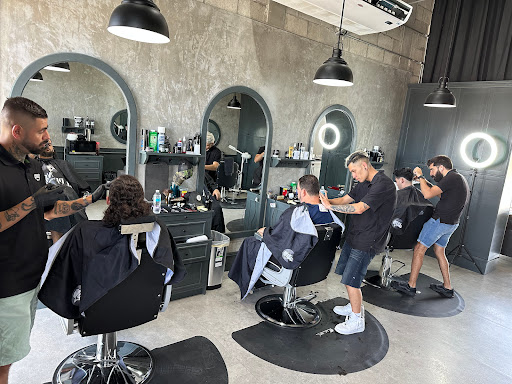 Alphonses BarberShop