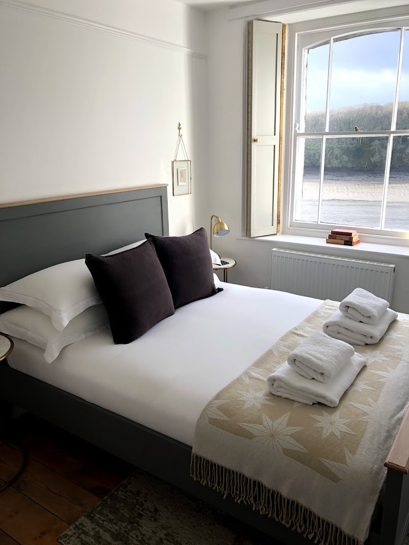 Fixer Property & Management Ltd photo 2