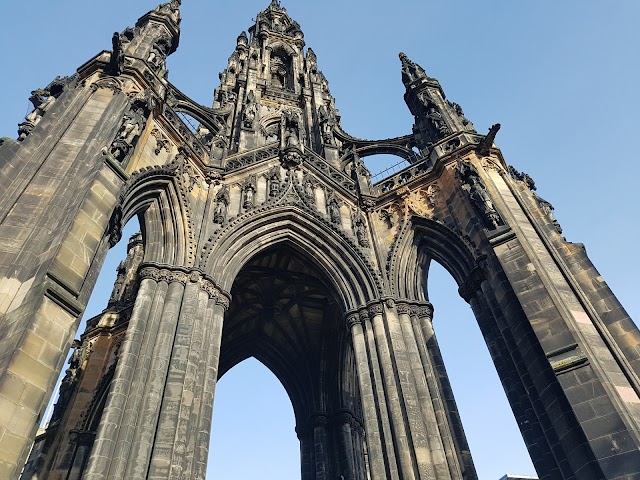 Scott Monument