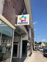 Photo n°4 de Matmut Assurances à Gien (Compagnie d'assurance moto)