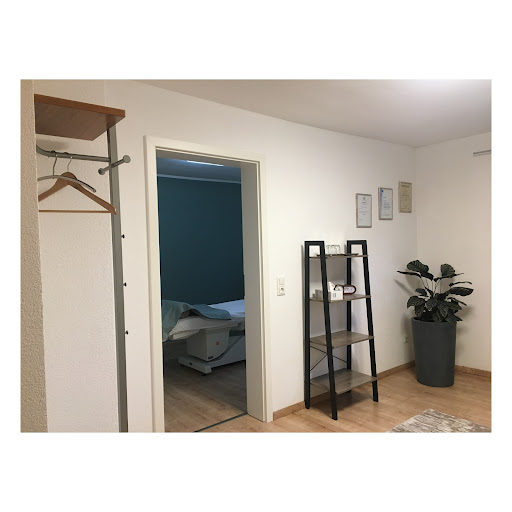 Revita Massage - Thumbnail