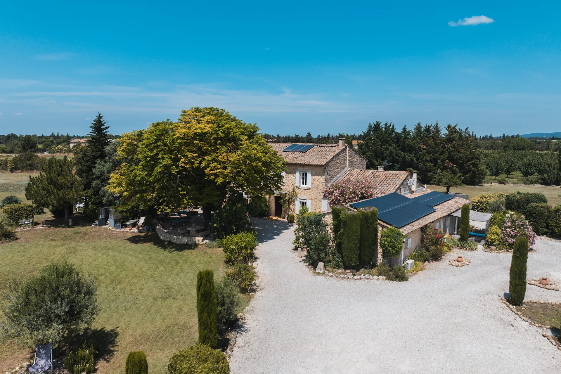 Manon en Luberon : Gites et Chambres d'hôtes - B&B - en Provence
