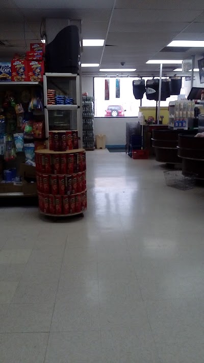 Photos of Eddie's Supermarket