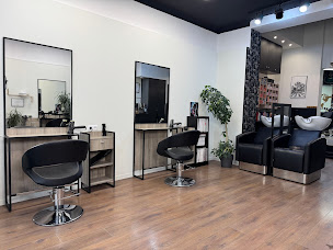 Photo n°4 de Pascal Lombardo à Bordeaux (Salon de coiffure)