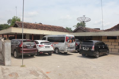 Photos of Yudi Rental Mobil