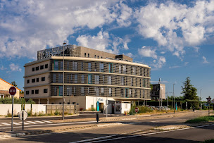 Photo n°4 de Dr Nozzi Laurent à Carpentras (Chirurgien oral et maxillo-facial)