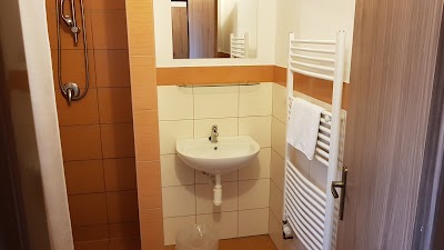 Photos of Motel R10