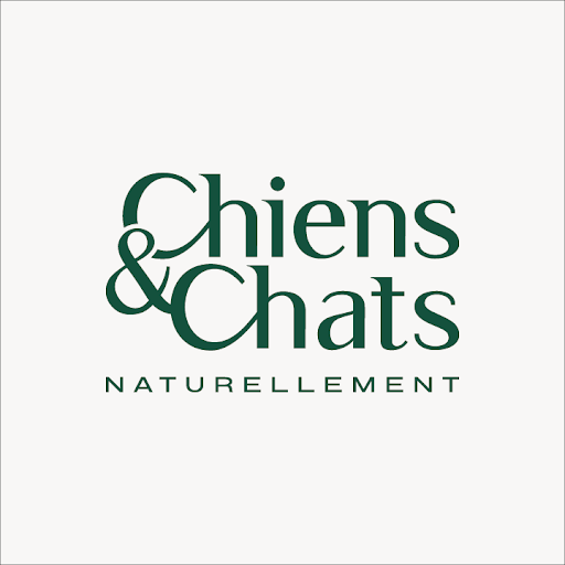 CHIENS ET CHATS NATURELLEMENT