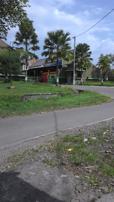 Photos of Graha Mandiri Joho