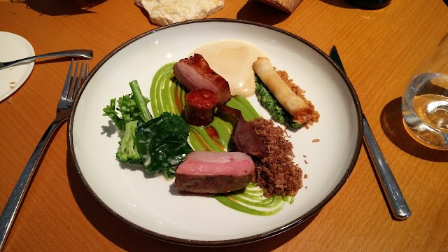 Field Restaurant