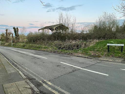 Clandon - Visual